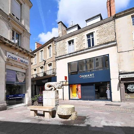 An Authentic Experience With Spa In The Center Poitiers Esterno foto